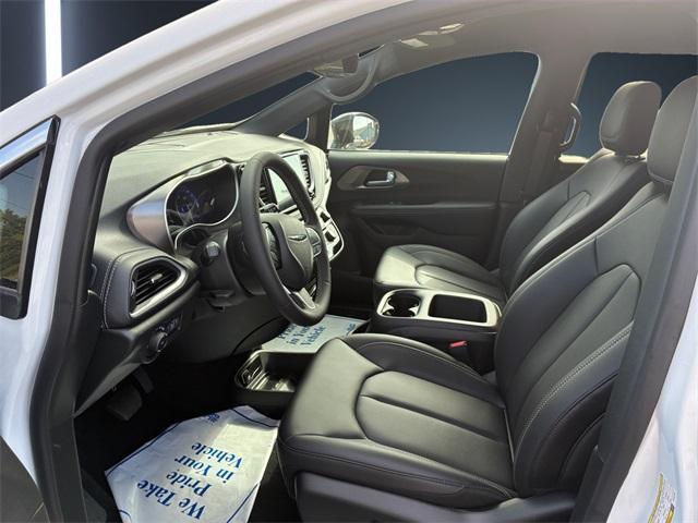 new 2026 Chrysler Pacifica car, priced at $40,690