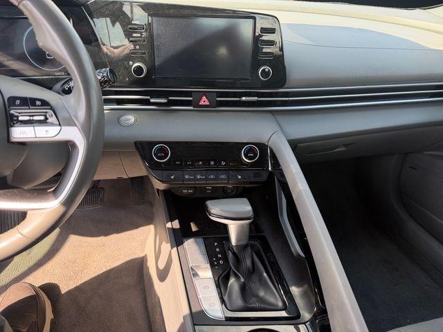 used 2021 Hyundai Elantra car