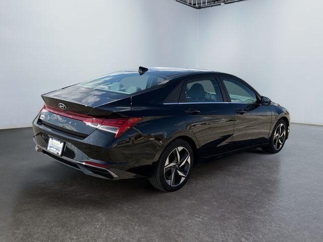 used 2021 Hyundai Elantra car
