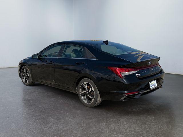 used 2021 Hyundai Elantra car