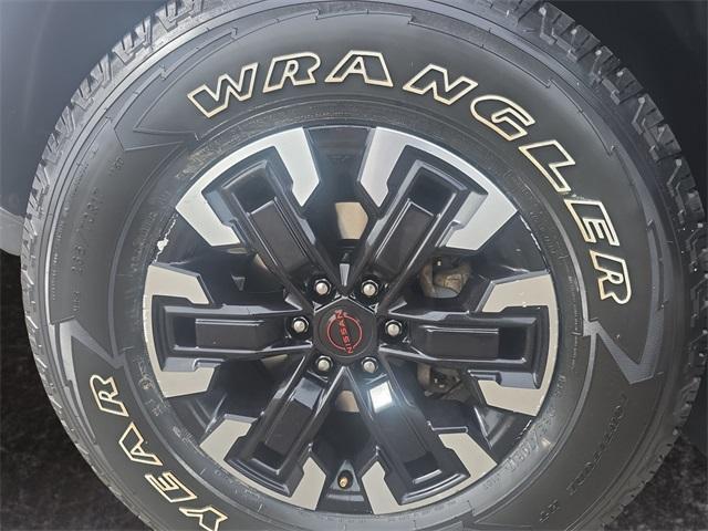 used 2023 Nissan Frontier car