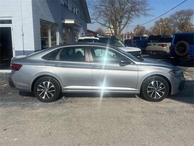 used 2024 Volkswagen Jetta car