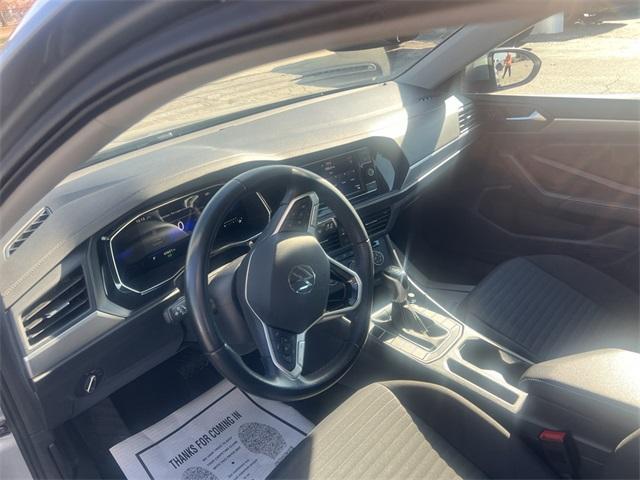 used 2024 Volkswagen Jetta car