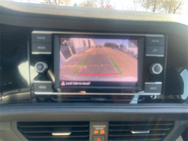 used 2024 Volkswagen Jetta car