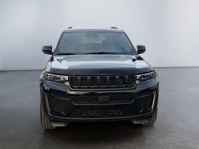 new 2026 Jeep Grand Cherokee car, priced at $44,420