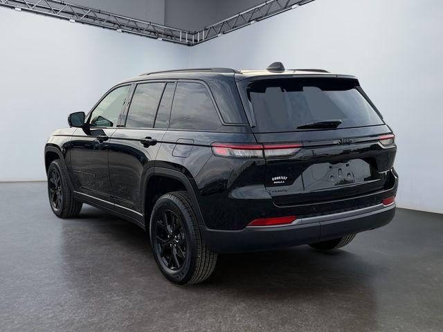 new 2026 Jeep Grand Cherokee car, priced at $44,420