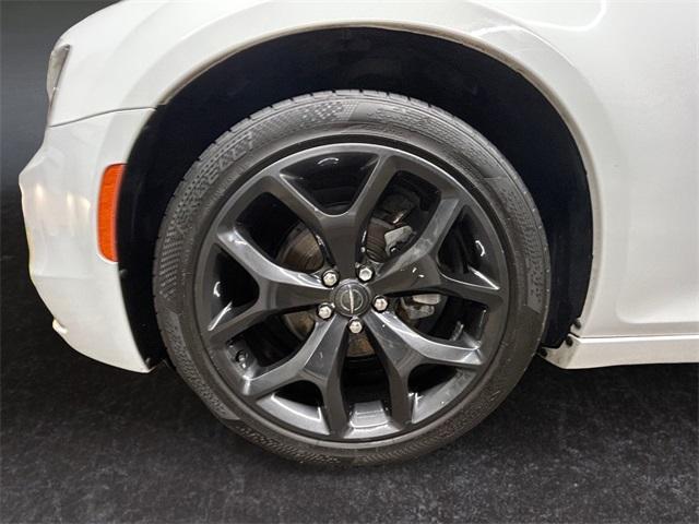used 2021 Chrysler 300 car, priced at $26,988