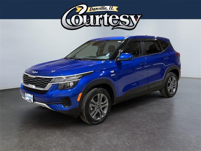 used 2023 Kia Seltos car