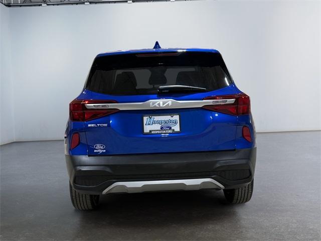 used 2023 Kia Seltos car