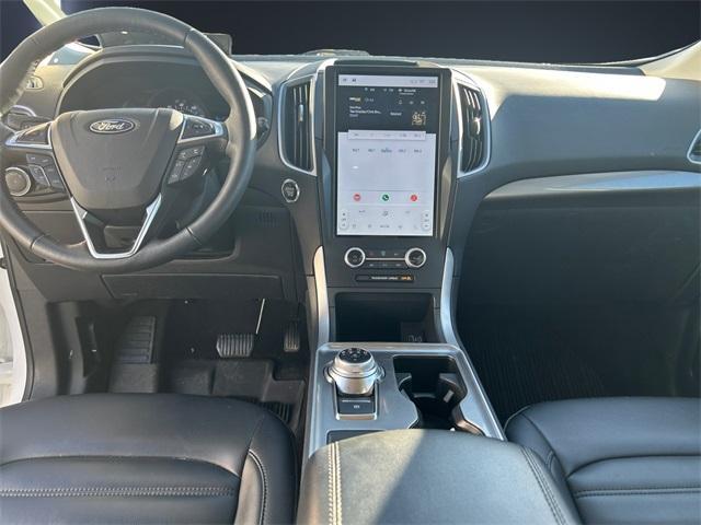 used 2024 Ford Edge car