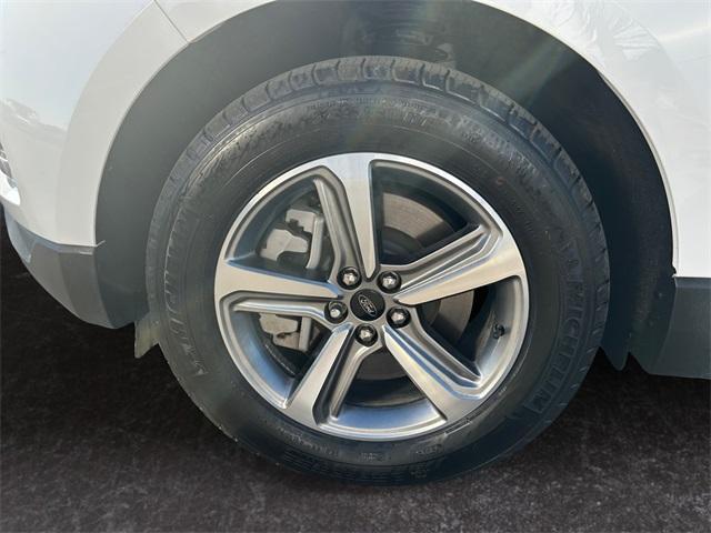 used 2024 Ford Edge car