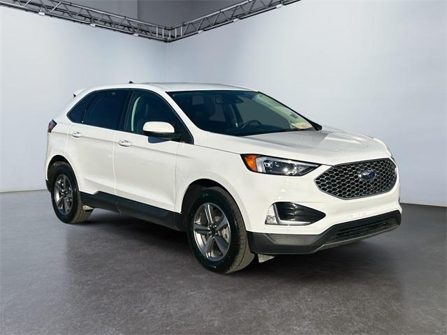 used 2024 Ford Edge car