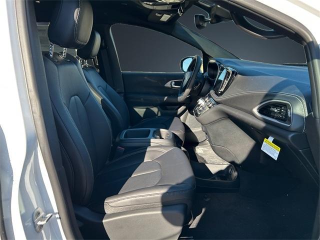new 2026 Chrysler Pacifica car, priced at $42,182