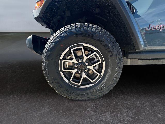 new 2026 Jeep Gladiator car, priced at $56,874