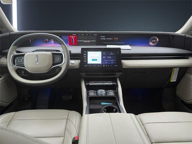 used 2024 Lincoln Nautilus car