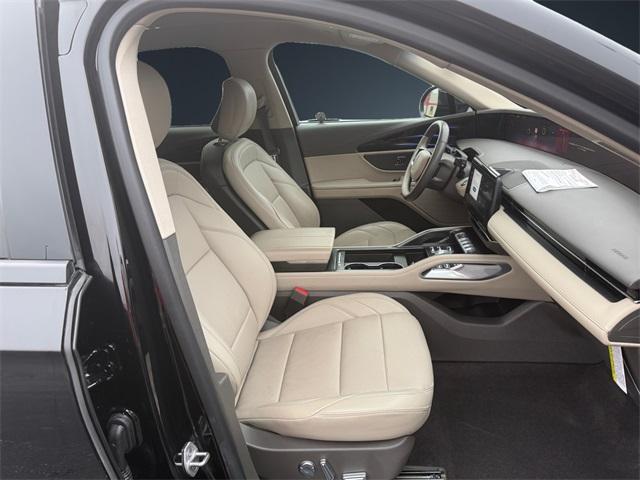 used 2024 Lincoln Nautilus car