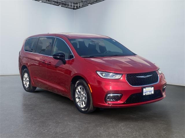 new 2026 Chrysler Pacifica car, priced at $41,215