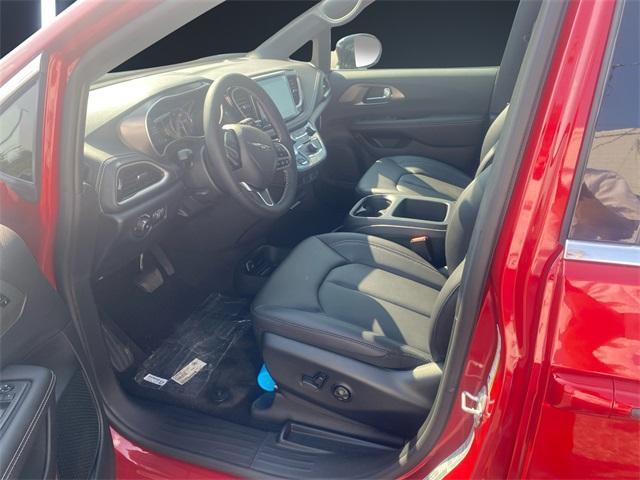 new 2026 Chrysler Pacifica car, priced at $41,215
