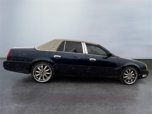used 2003 Cadillac DeVille car