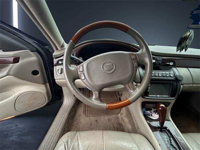 used 2003 Cadillac DeVille car