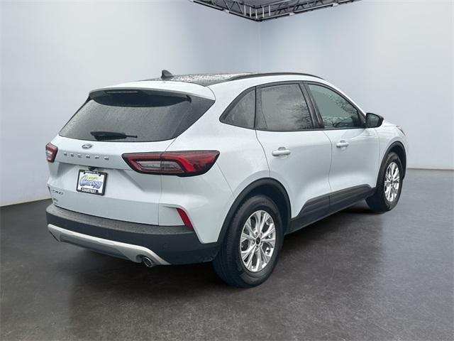 used 2025 Ford Escape car