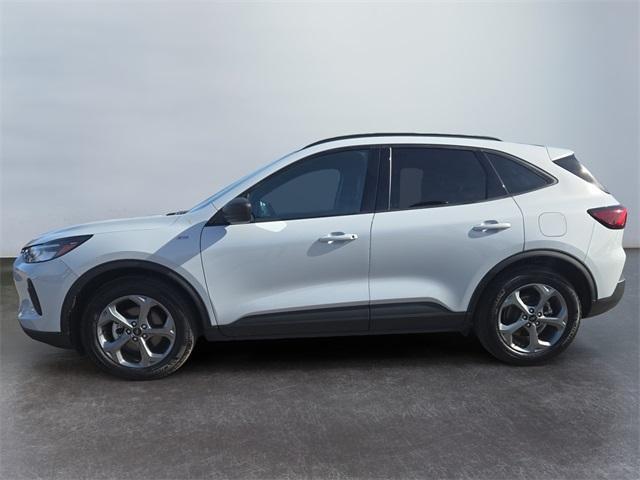 used 2025 Ford Escape car