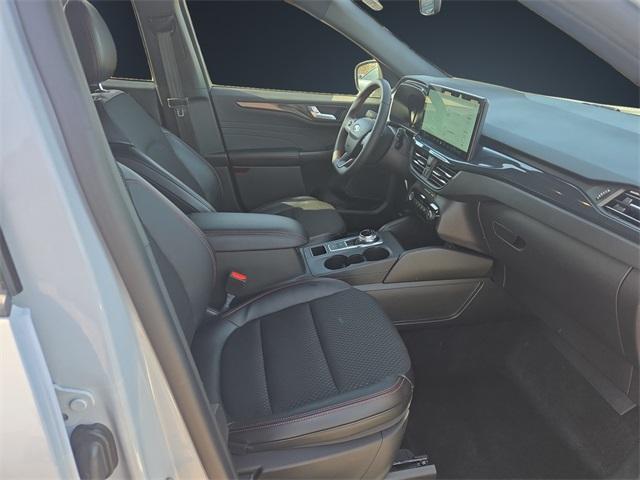 used 2025 Ford Escape car