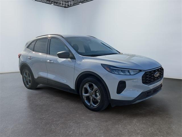 used 2025 Ford Escape car