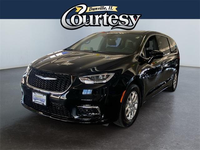 new 2026 Chrysler Pacifica car, priced at $42,081