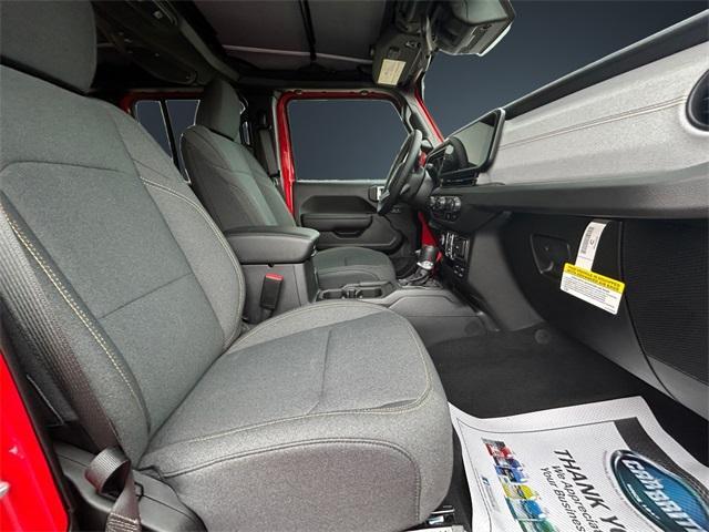 new 2025 Jeep Wrangler car, priced at $46,117