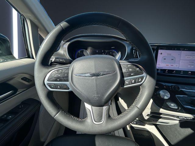 used 2024 Chrysler Pacifica car, priced at $26,876