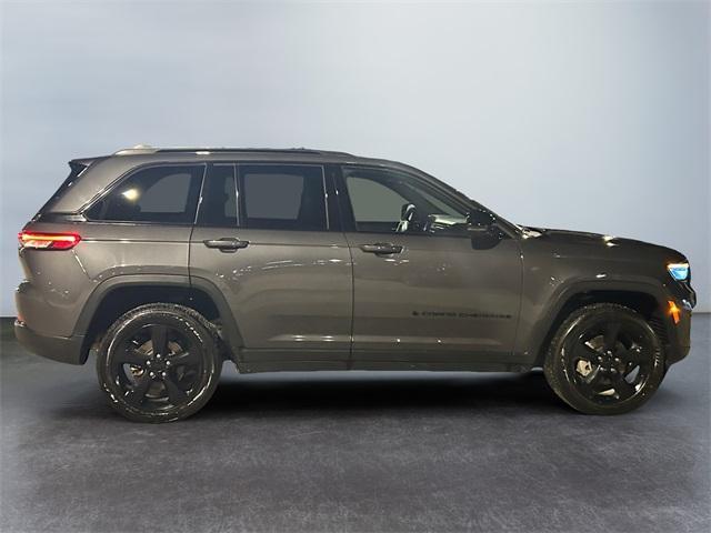used 2024 Jeep Grand Cherokee car
