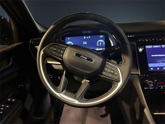 used 2024 Jeep Grand Cherokee car