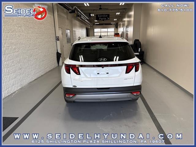 new 2026 Hyundai TUCSON Hybrid car, priced at $35,100