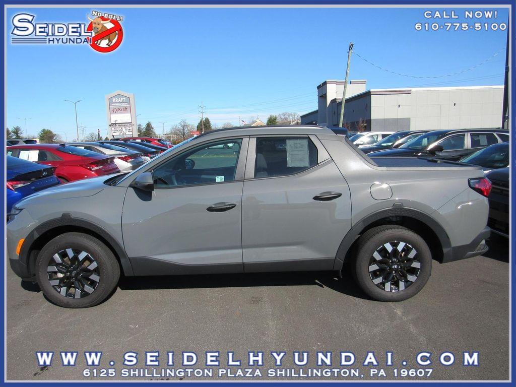 used 2025 Hyundai SANTA CRUZ car, priced at $31,299