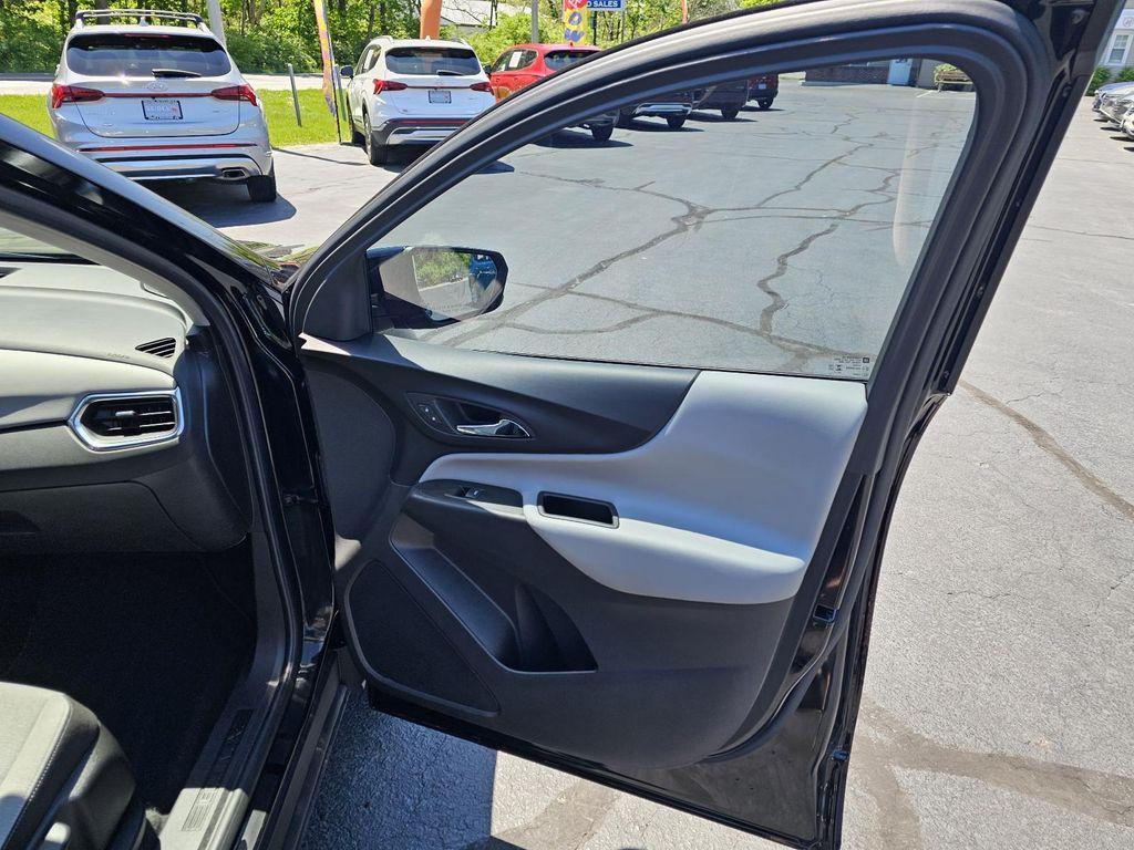 used 2024 Chevrolet Equinox car, priced at $26,998