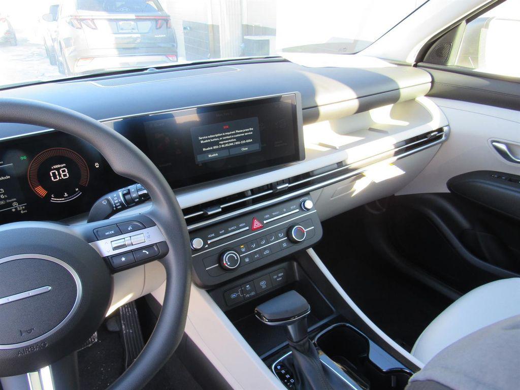 new 2026 Hyundai Tucson car, priced at $33,675