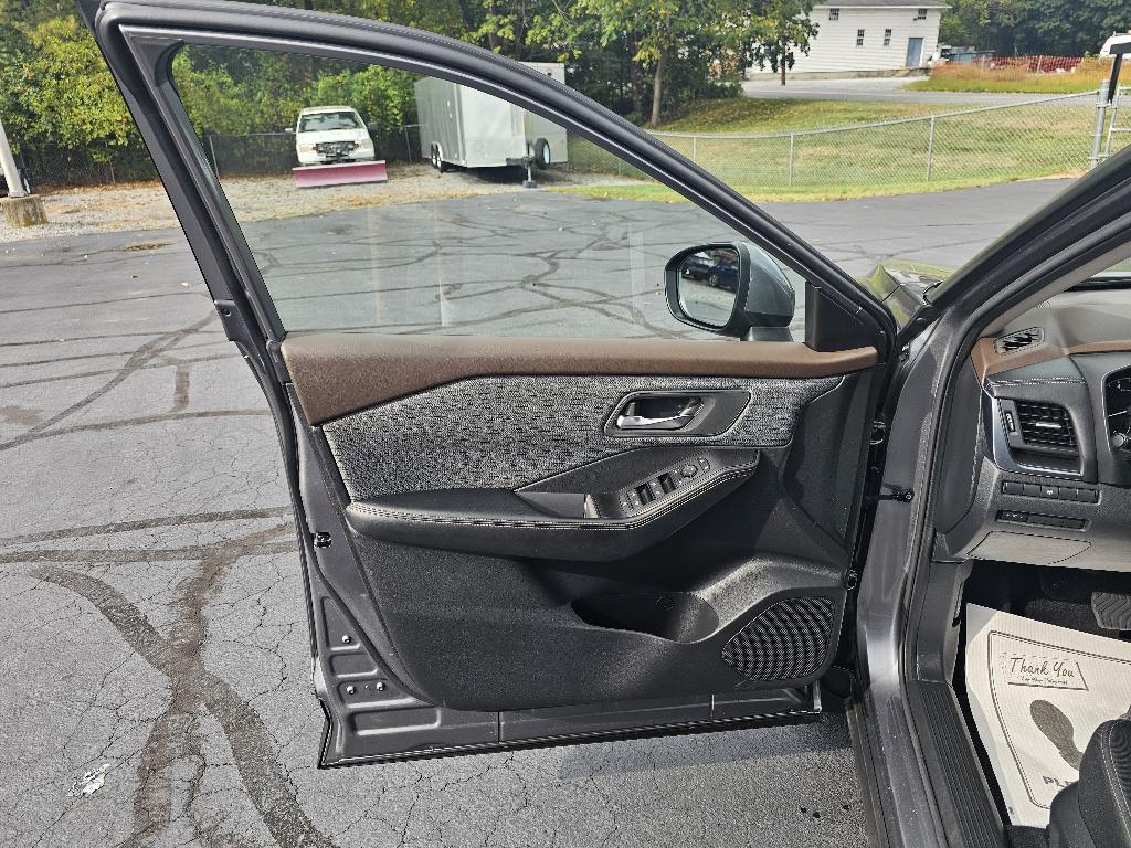 used 2023 Nissan Rogue car, priced at $24,988