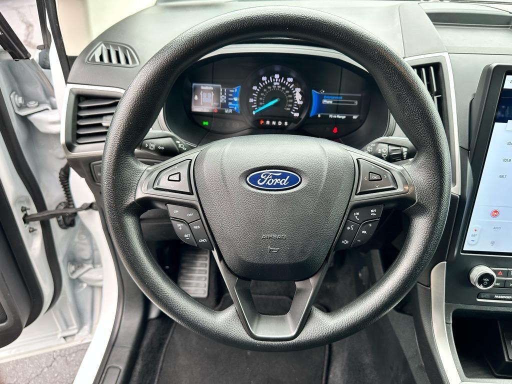 used 2022 Ford Edge car, priced at $19,800