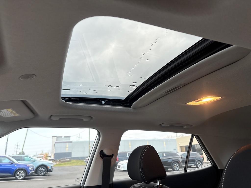 new 2026 Hyundai Venue car, priced at $25,050