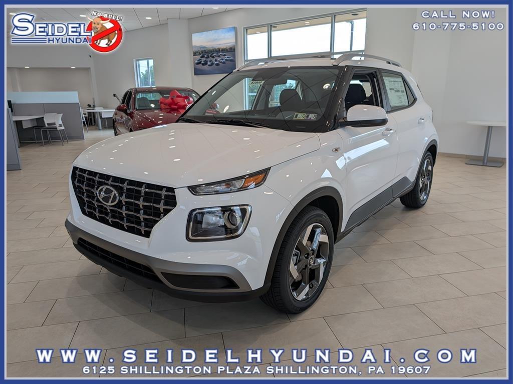 used 2025 Hyundai Venue car, priced at $24,320