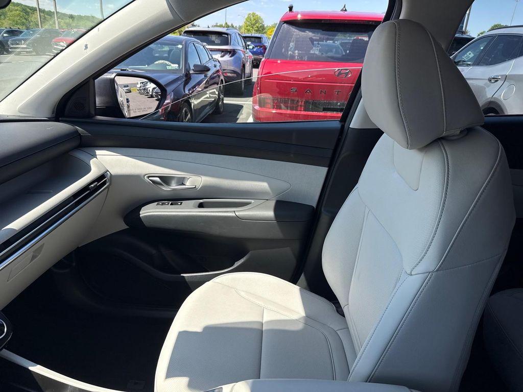 new 2026 Hyundai Tucson car, priced at $37,850