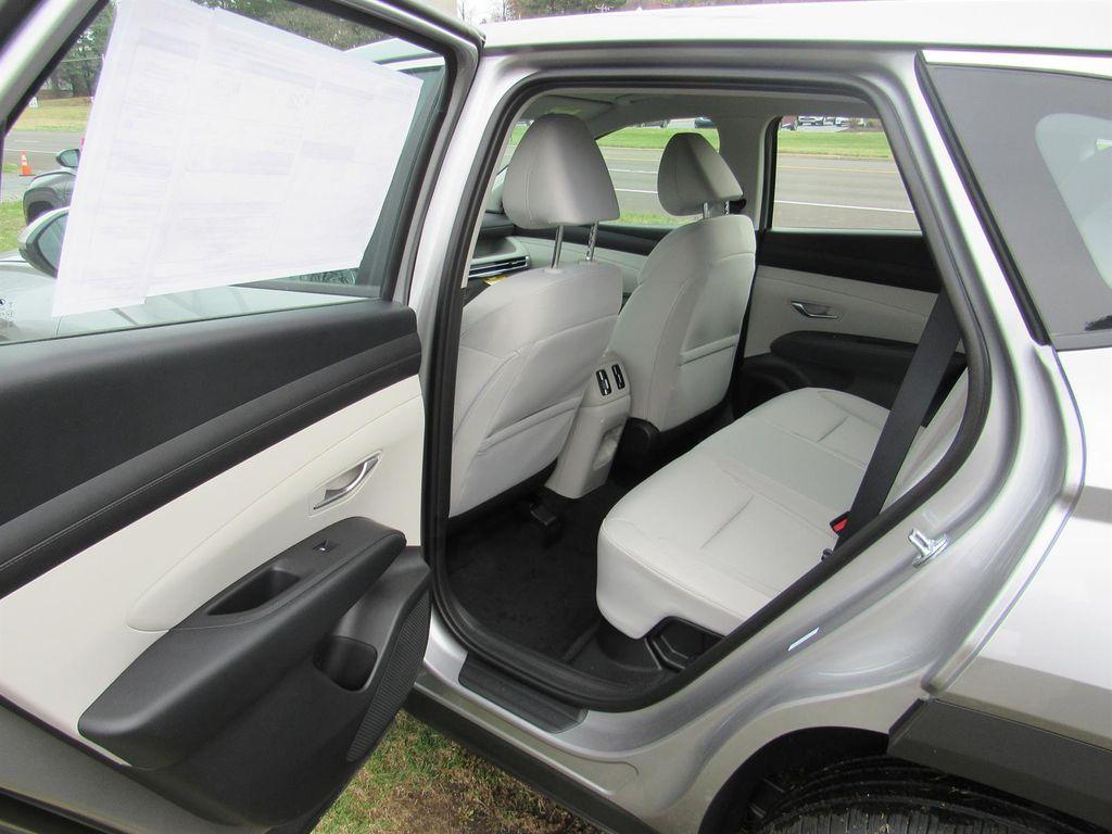 new 2026 Hyundai TUCSON Hybrid car, priced at $34,635