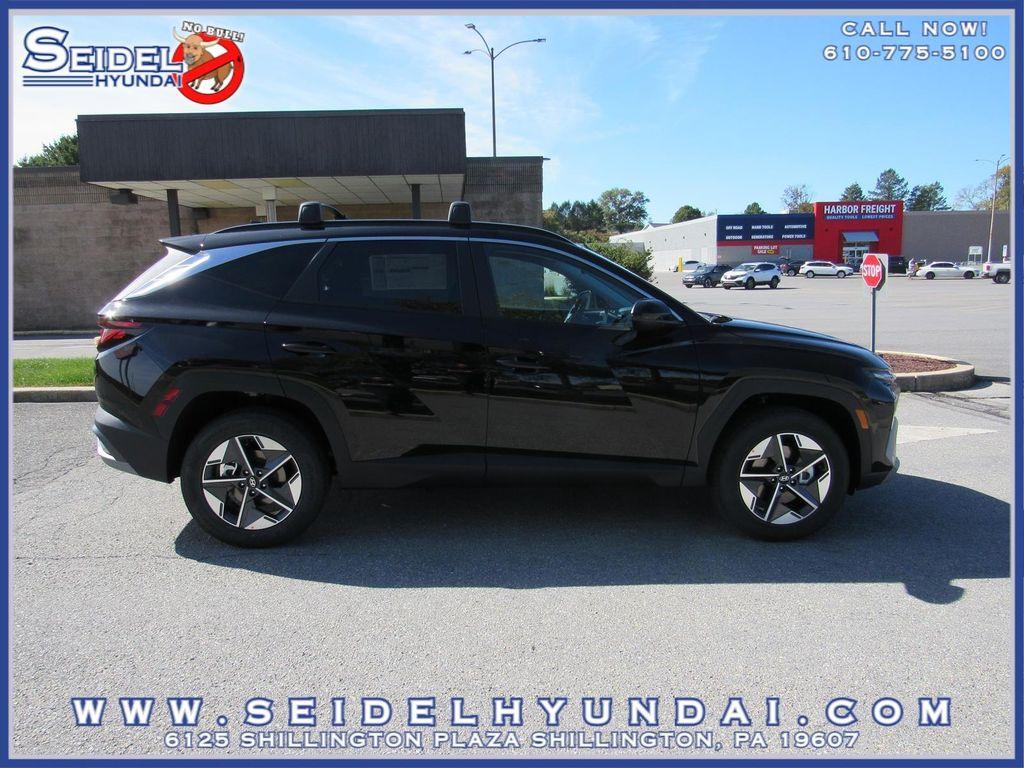 new 2026 Hyundai Tucson car, priced at $37,885