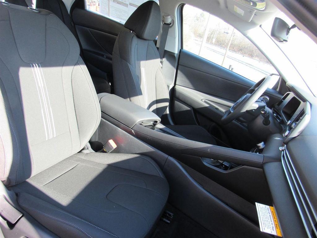 new 2026 Hyundai ELANTRA HEV car, priced at $26,935