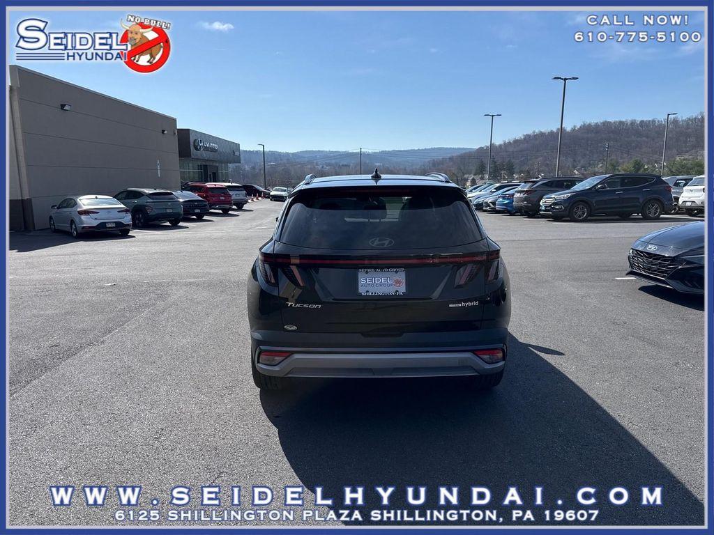 new 2026 Hyundai TUCSON Hybrid car, priced at $44,430