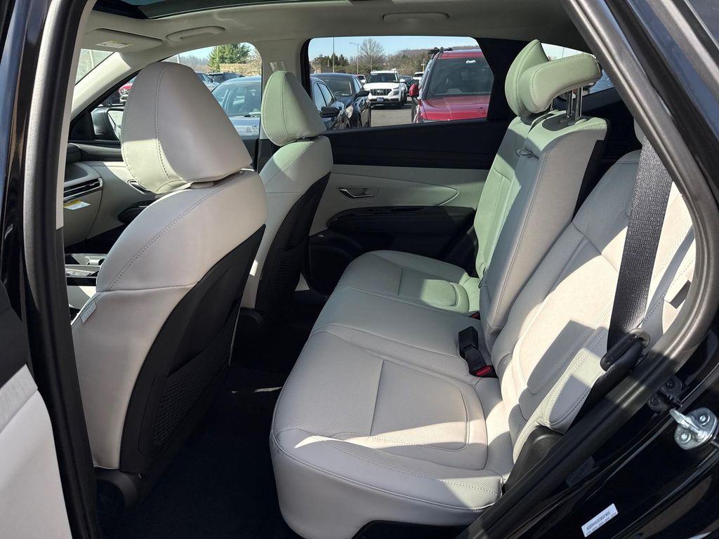 new 2026 Hyundai TUCSON Hybrid car, priced at $44,430