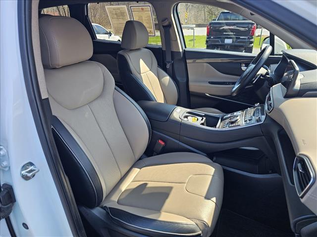used 2022 Hyundai Santa Fe car, priced at $24,998