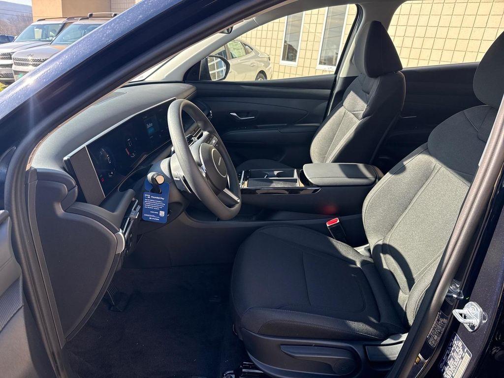 new 2026 Hyundai TUCSON Hybrid car, priced at $34,635