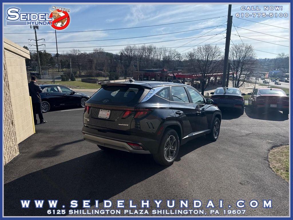 new 2026 Hyundai TUCSON Hybrid car, priced at $34,635